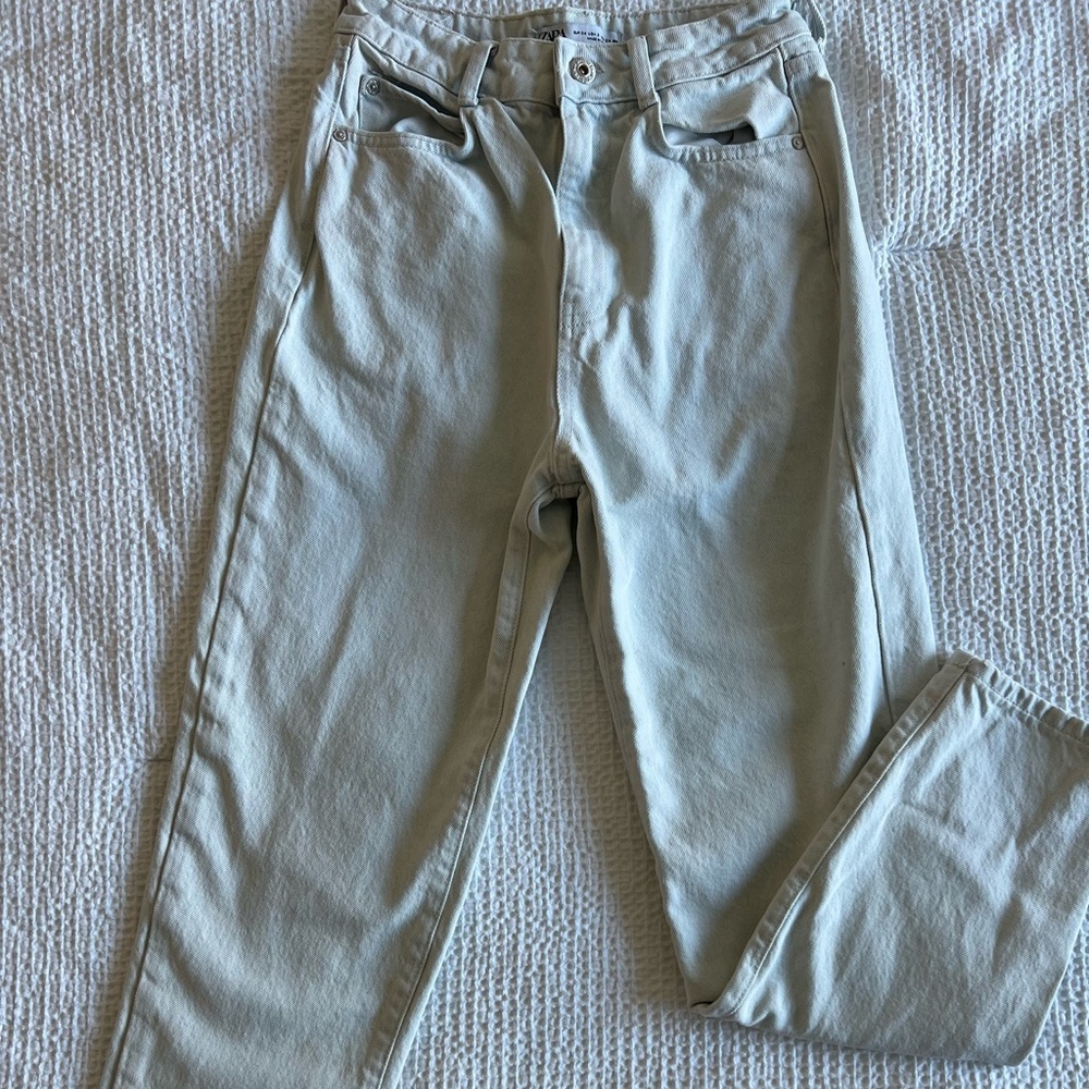 Zara Light Gray Jeans